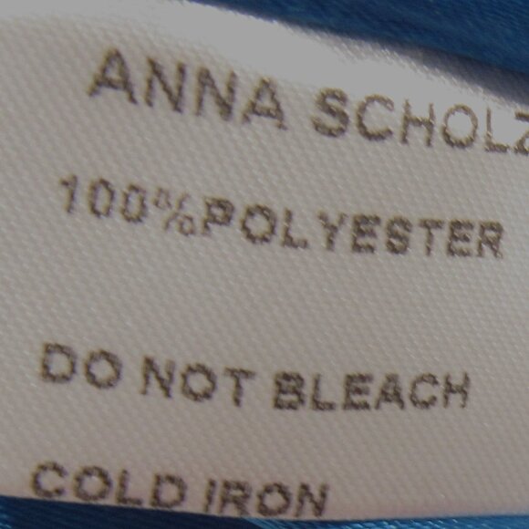 Anna Scholz Piped Pinafore Dress - Picture 6 of 7